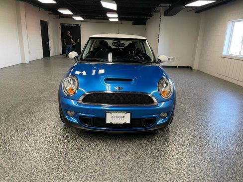 Used 2011 MINI Cooper S FWD image 11