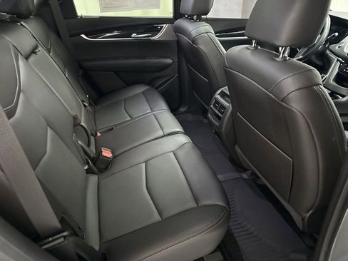 Certified 2023 Cadillac XT5 Premium Luxury w/ LPO, Floor Liner Package AWD/4WD image 18