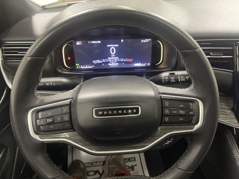 Used 2022 Jeep Wagoneer Series II w/ Premium Group I image 34