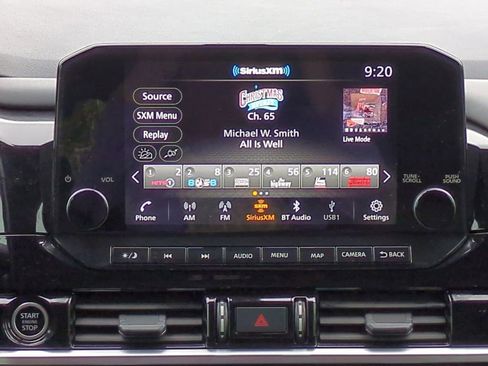 Used 2024 Nissan Pathfinder Platinum image 19