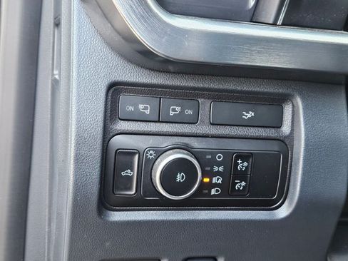 Used 2024 Ford F250 Lariat w/ Lariat Ultimate Package AWD/4WD image 23