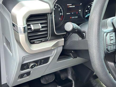 Used 2021 Ford F150 XLT image 23