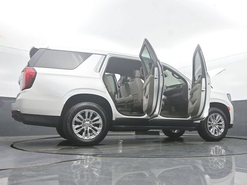 Used 2021 GMC Yukon SLT w/ SLT Luxury Plus Package AWD/4WD image 62