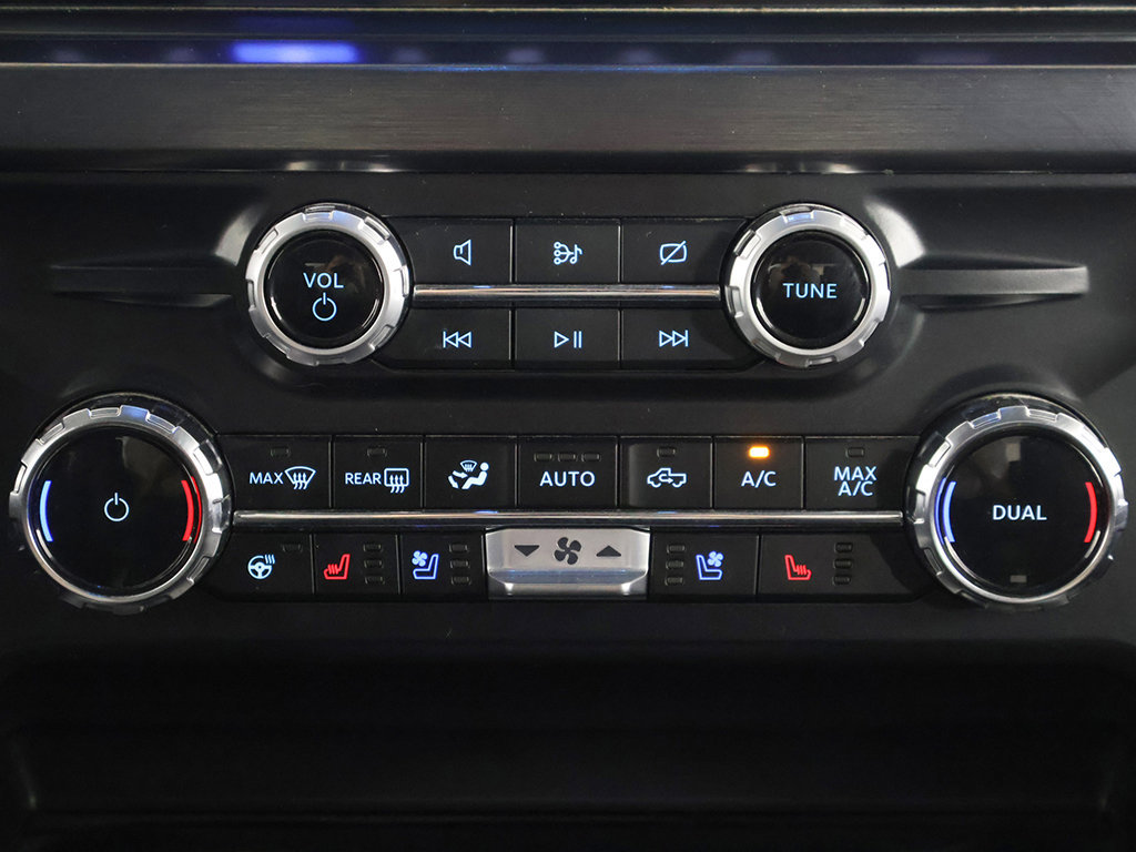 Used 2024 Ford F250 Lariat w/ Lariat Ultimate Package AWD/4WD image 46