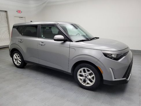 Used 2023 Kia Soul LX w/ Option Group 015 image 11