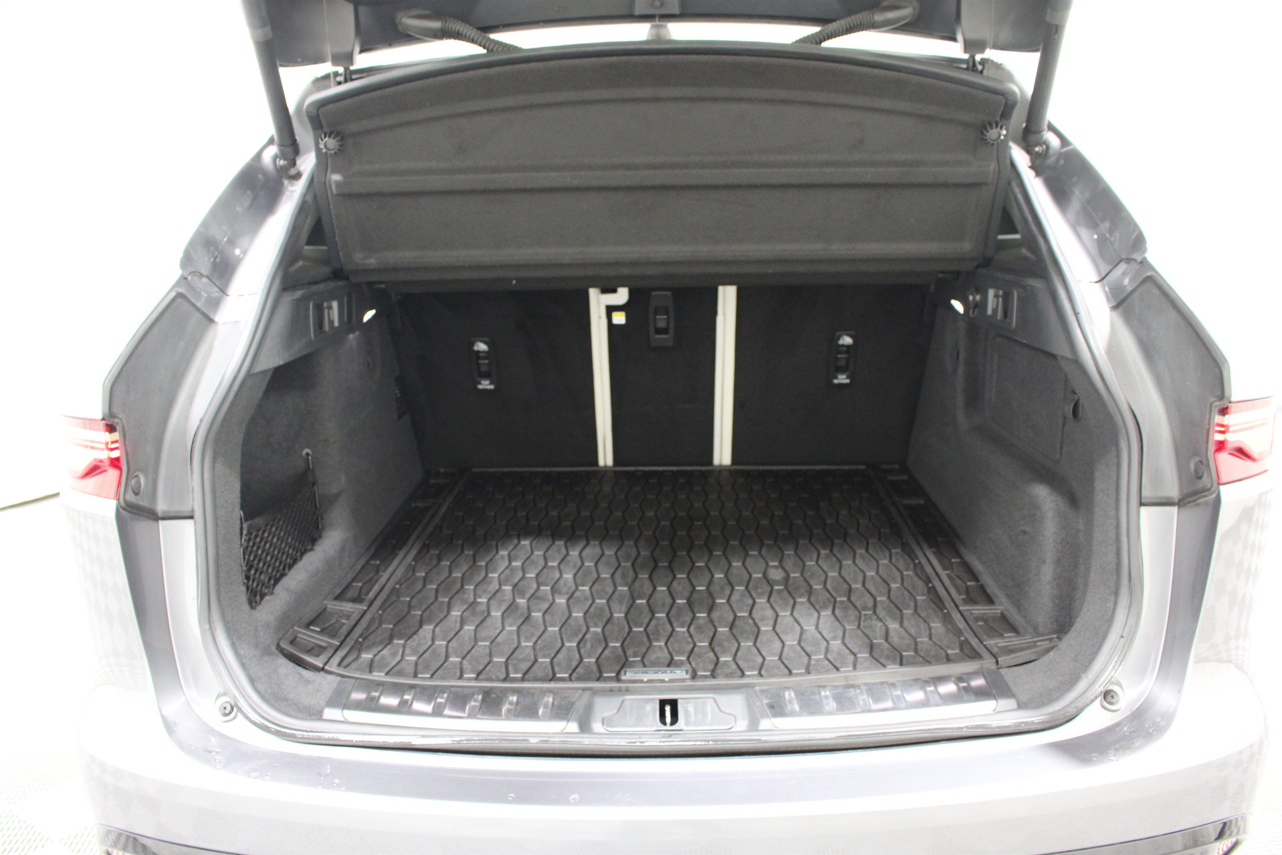 Used 2021 Jaguar F-PACE S AWD/4WD image 23