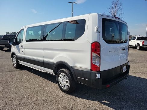 Used 2022 Ford Transit 350 XLT image 5