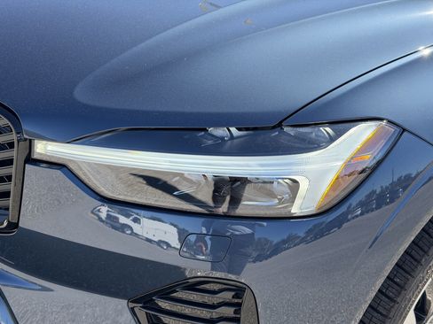 New 2026 Volvo XC60 T8 Ultra w/ Protection Package Premier image 8