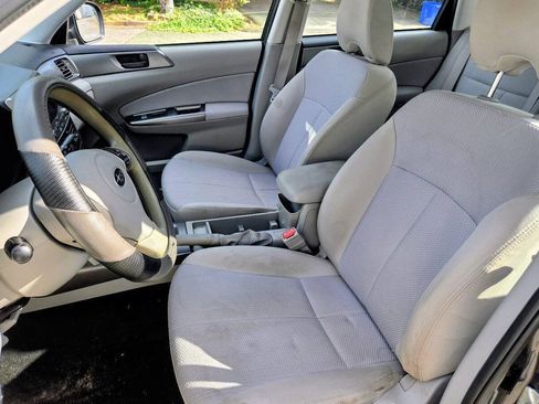 Used 2012 Subaru Forester 2.5X w/ Alloy Wheel Pkg AWD/4WD image 11