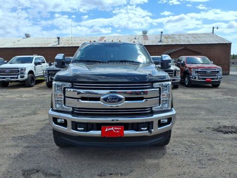 Used 2017 Ford F250 Lariat w/ Chrome Package AWD/4WD image 9