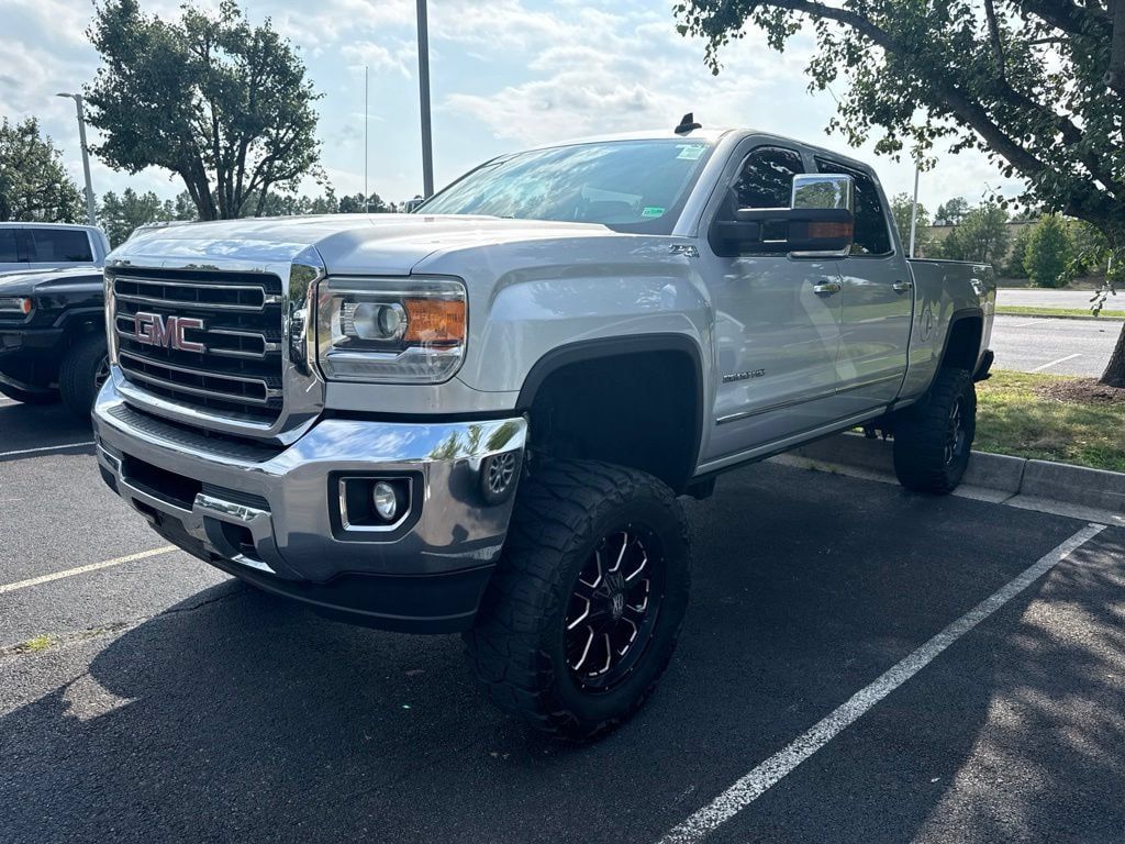 Used 2016 GMC Sierra 2500 SLT w/ Suspension Package, Off-Road AWD/4WD image 6