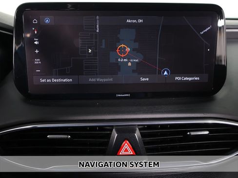 Used 2023 Hyundai Santa Fe SEL FWD image 3