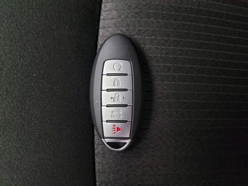 Used 2023 Nissan Altima 2.5 SV FWD image 32