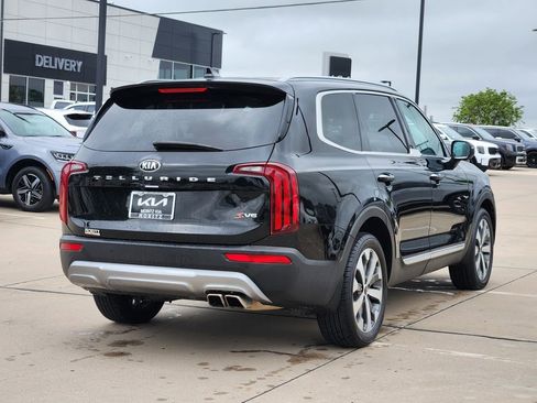 Used 2021 Kia Telluride S image 4