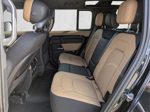 New 2026 Land Rover Defender 110 V8 image 15