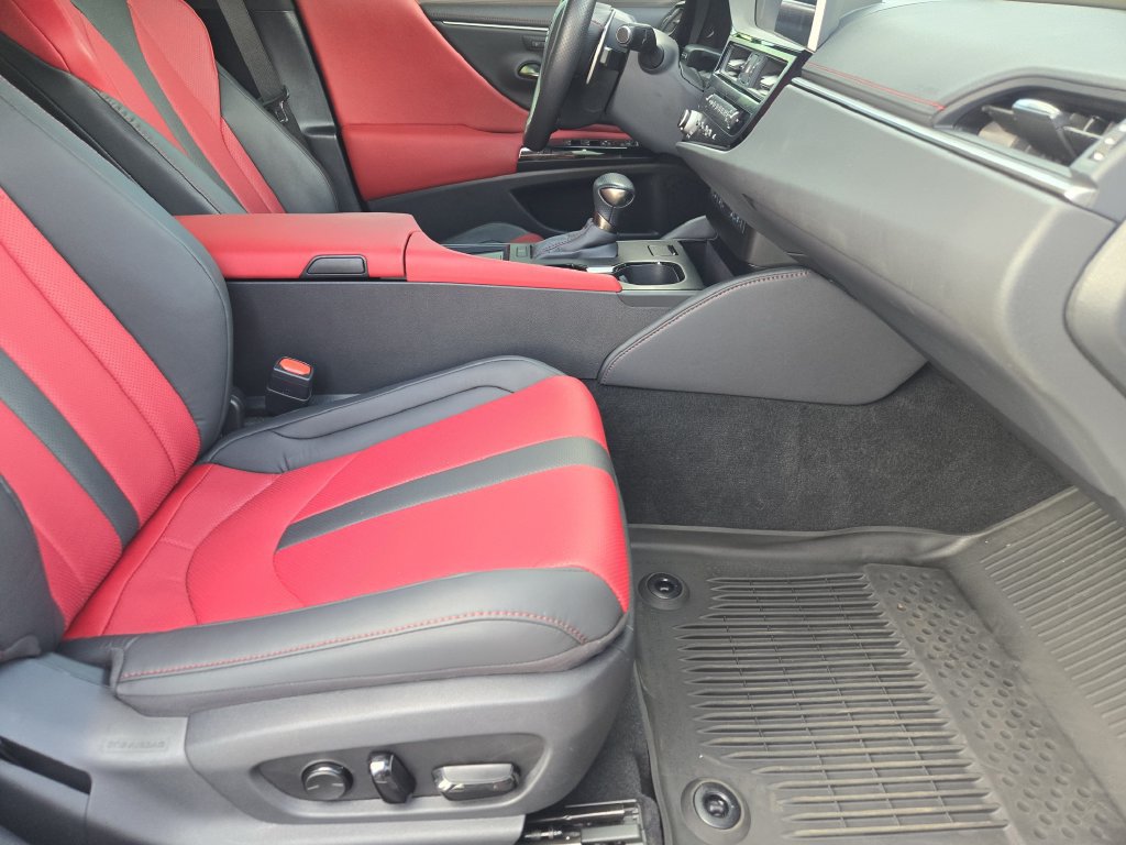 Used 2025 Lexus ES 350 F Sport FWD image 14