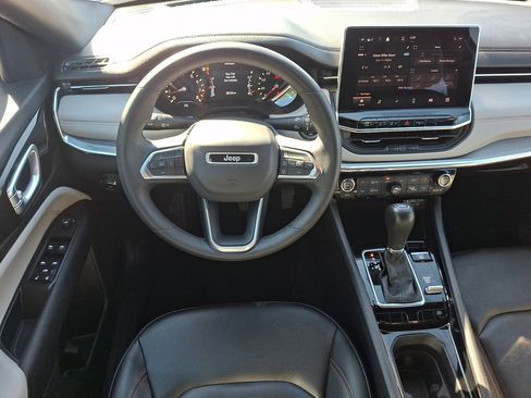 Used 2024 Jeep Compass Limited AWD/4WD image 21