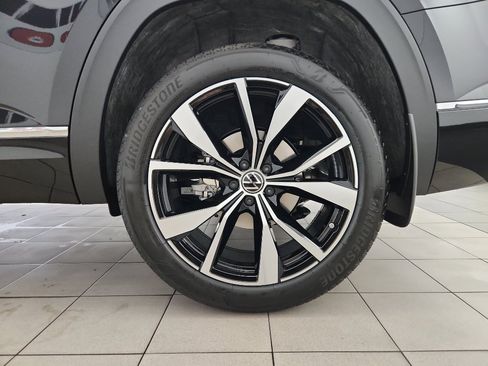 New 2026 Volkswagen Atlas SEL Premium R-Line AWD/4WD image 45