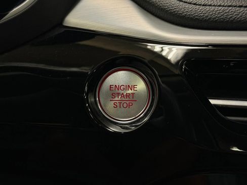 Certified 2025 Acura MDX SH-AWD image 29