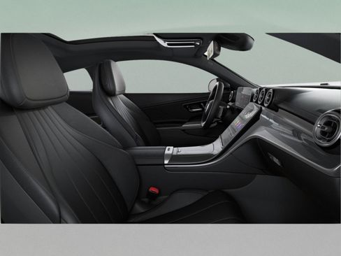 Certified 2025 Mercedes-Benz CLE 300 4MATIC Coupe image 40