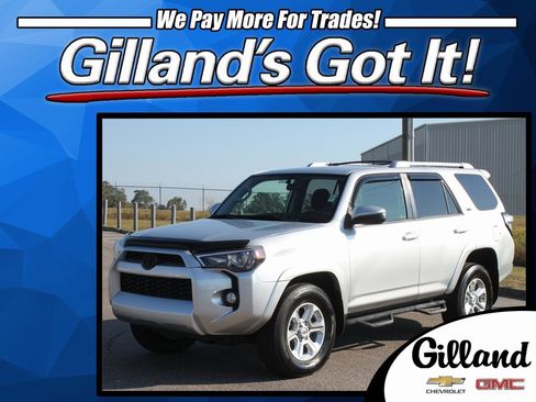 Used 2018 Toyota 4Runner SR5 image 1