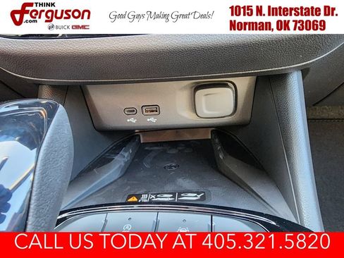 New 2026 Buick Envista Sport Touring FWD image 28