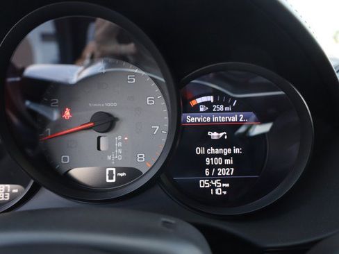 Used 2019 Porsche 718 Cayman S RWD image 30