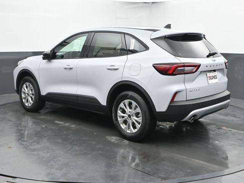 New 2026 Ford Escape Active w/ Cold Weather Package image 8