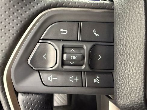 New 2026 Toyota 4Runner Limited AWD/4WD image 12