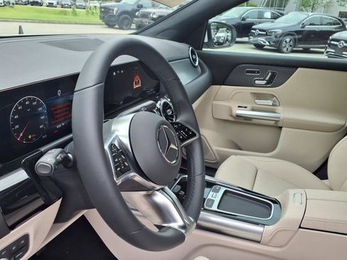 Used 2026 Mercedes-Benz GLA 250 image 15