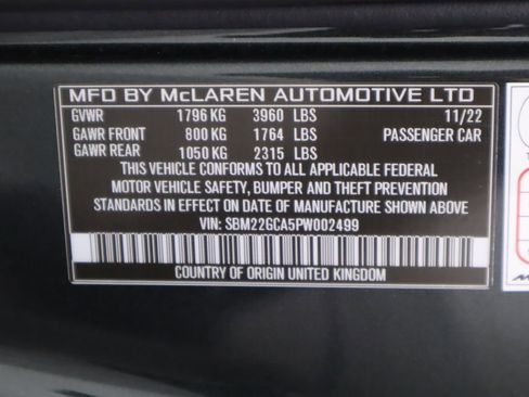 Used 2023 McLaren GT RWD image 32