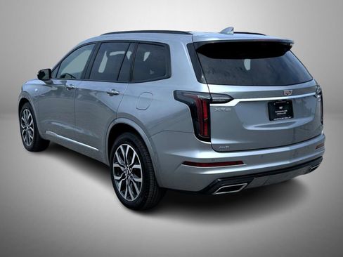 Certified 2025 Cadillac XT6 Sport w/ Platinum Package AWD/4WD image 7