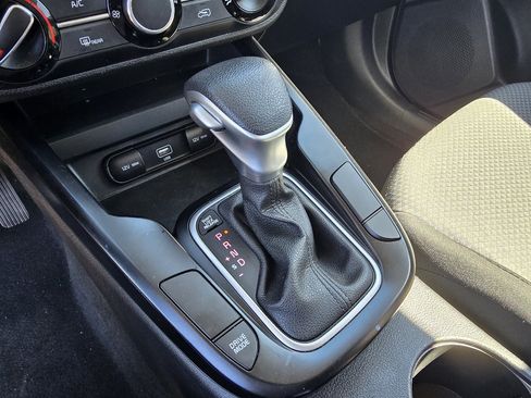 Used 2022 Kia Soul LX w/ Technology Package FWD image 20