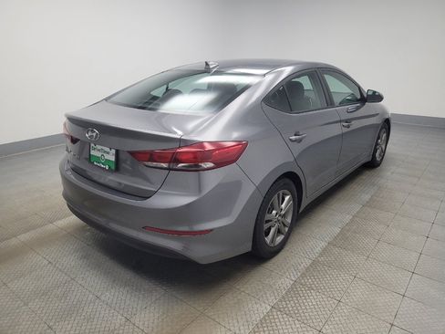 Used 2018 Hyundai Elantra Value Edition FWD image 9