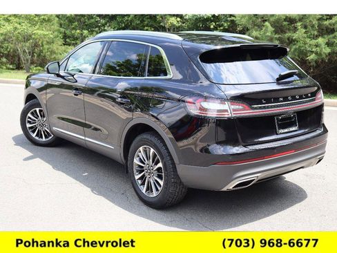 Used 2023 Lincoln Nautilus Reserve image 5