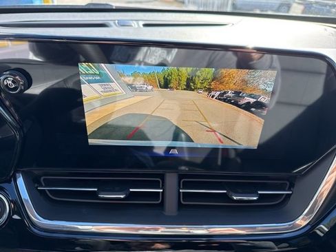 New 2026 Chevrolet Trax RS w/ Driver Confidence Package image 14