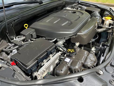 Used 2019 Jeep Grand Cherokee Limited AWD/4WD image 30