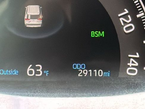 Used 2023 Toyota RAV4 XLE image 16