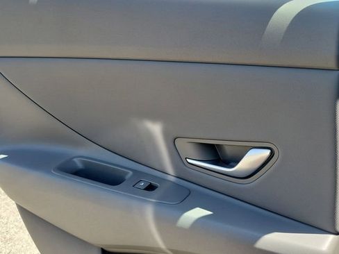 New 2026 Hyundai Elantra Sport FWD image 22