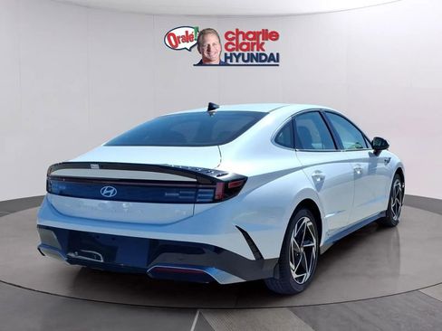 New 2026 Hyundai Sonata SEL image 5