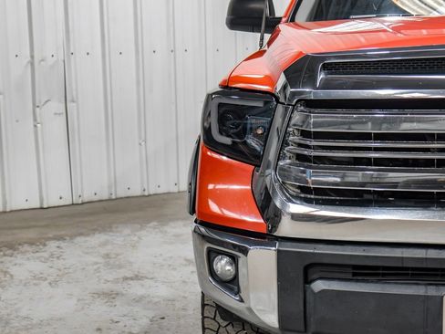 Used 2017 Toyota Tundra SR5 image 44