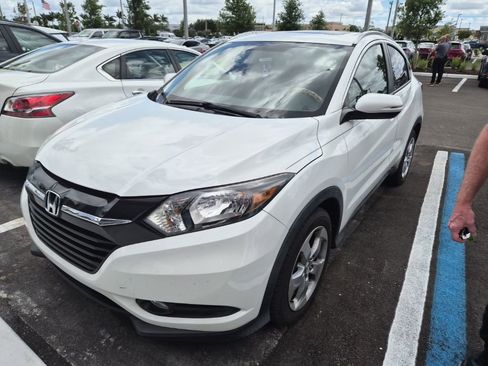 Used 2016 Honda HR-V EX-L image 2