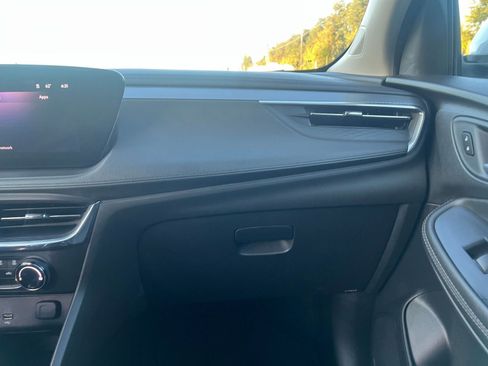 Used 2025 Buick Encore GX Preferred image 35