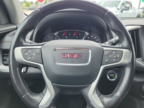 Used 2020 GMC Terrain SLE image 17