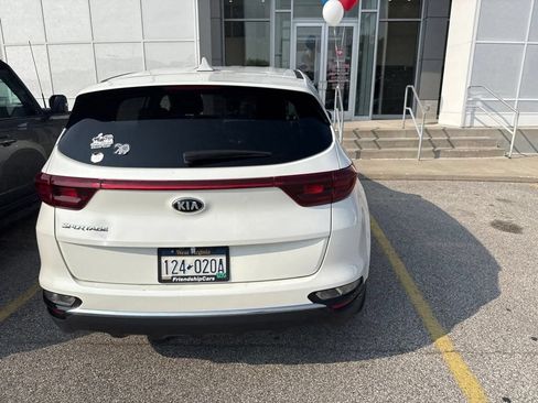 Used 2022 Kia Sportage LX AWD/4WD image 5