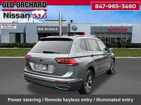 Used 2023 Volkswagen Tiguan SE AWD/4WD image 6