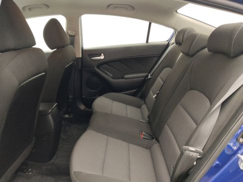 Used 2017 Kia Forte LX FWD image 18