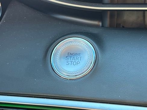 Used 2023 Genesis GV70 2.5T w/ Sport Prestige Package image 19