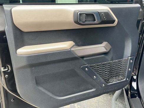 Used 2023 Ford Bronco Wildtrak AWD/4WD image 9