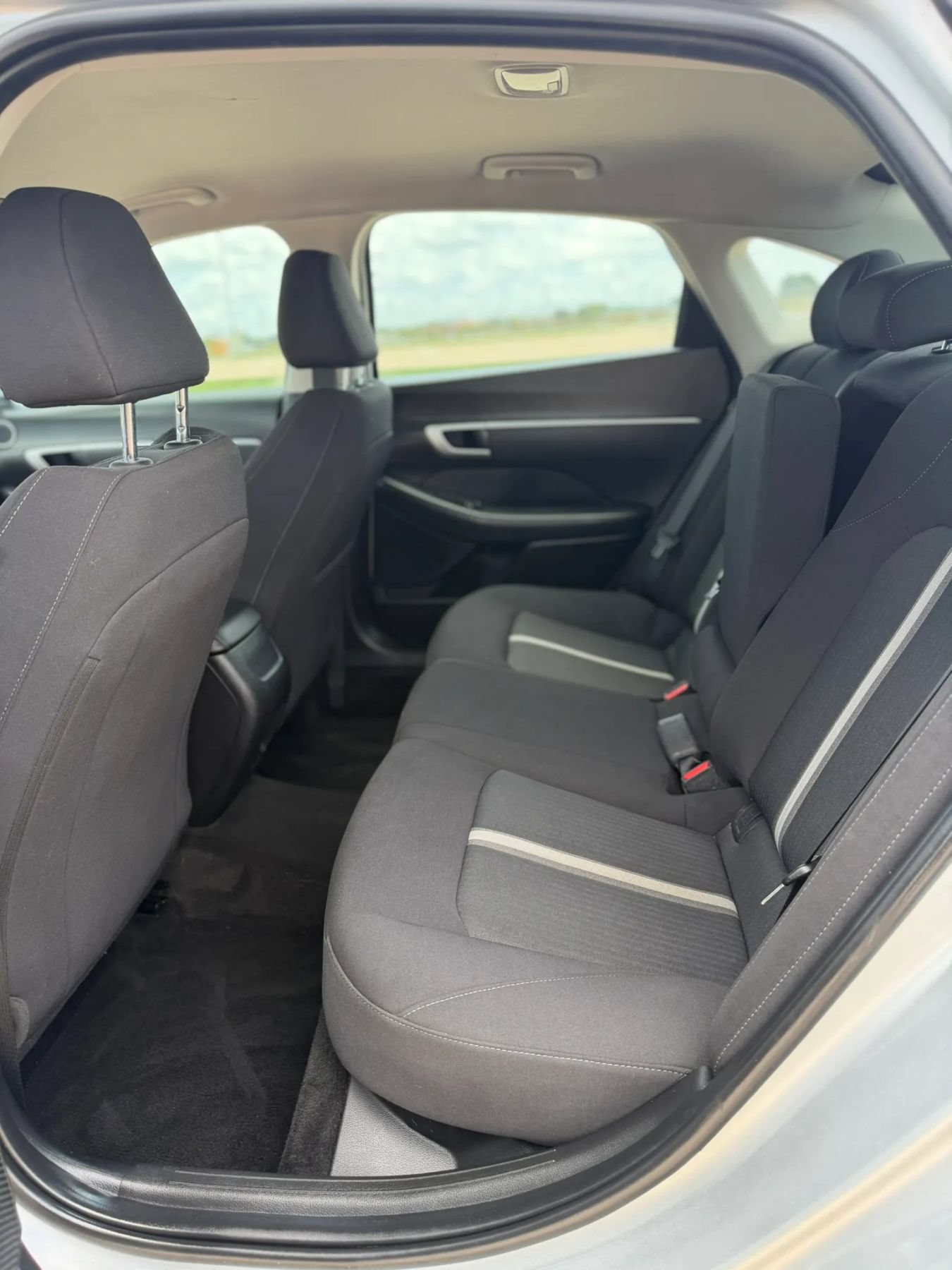Used 2025 Hyundai Sonata SEL FWD image 27